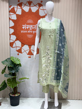 Slub cotton three piece suit