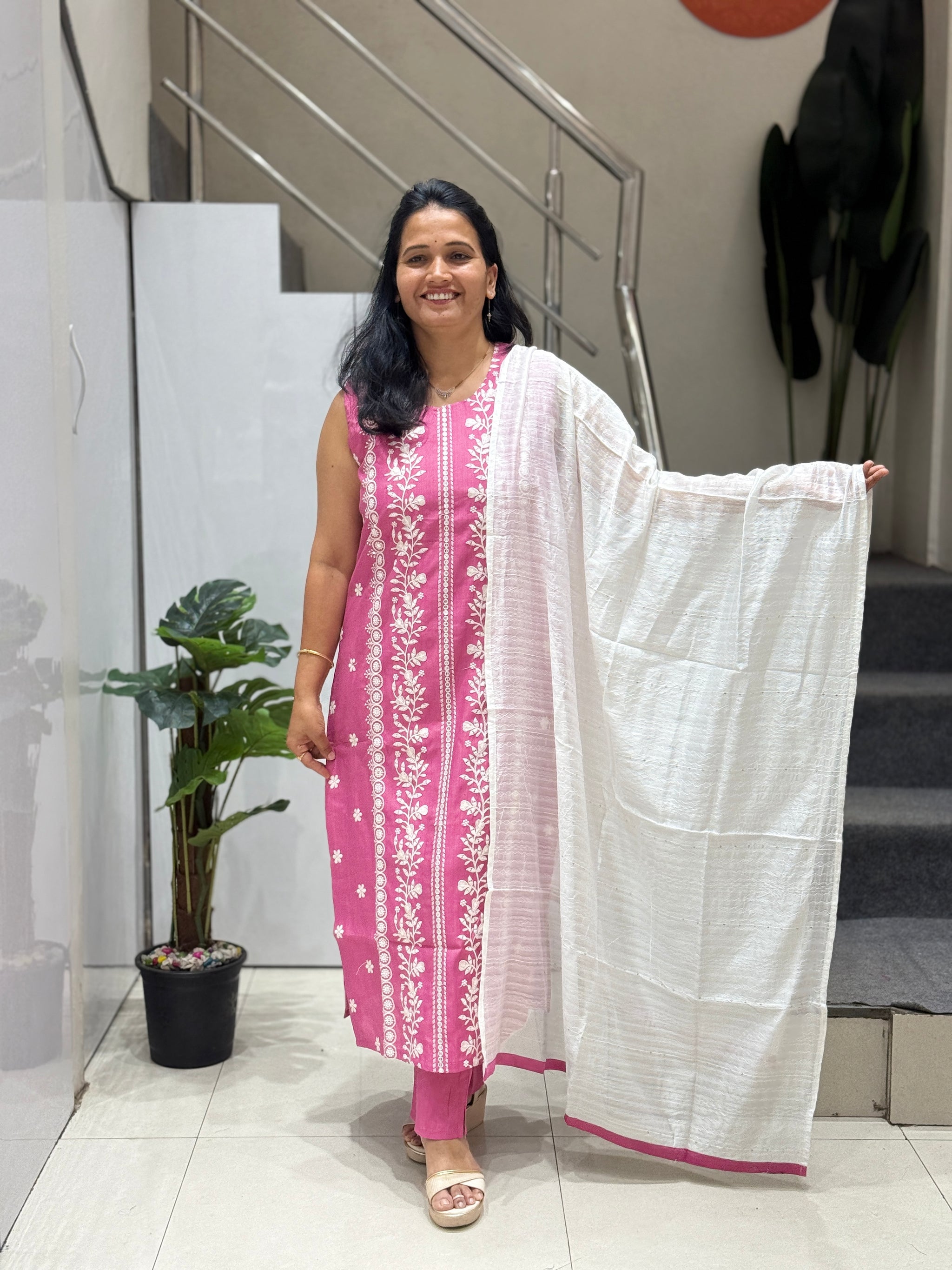 Embroidery Kurta Set