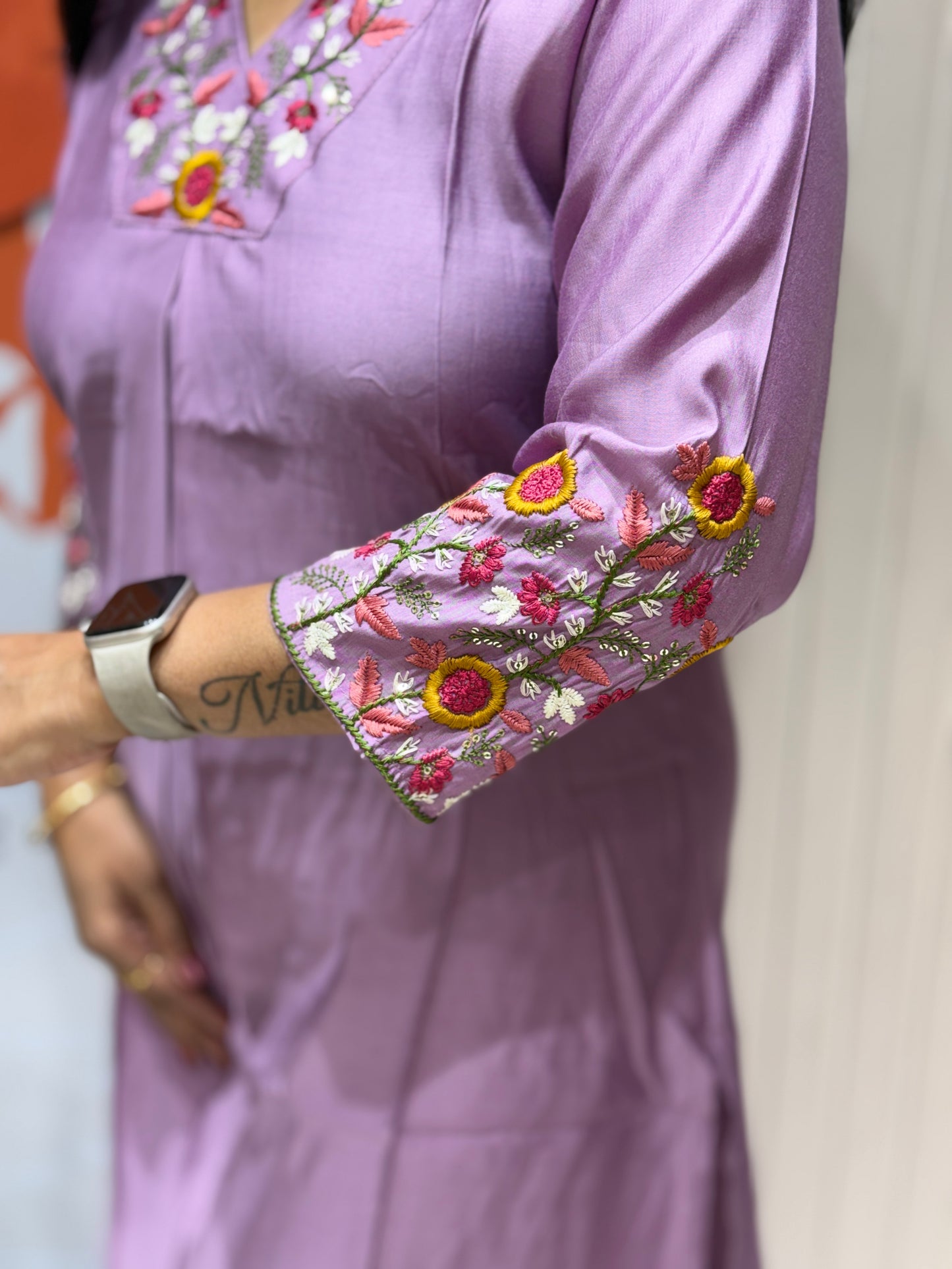 Floral Embroidered V-Neck Straight Cord Set