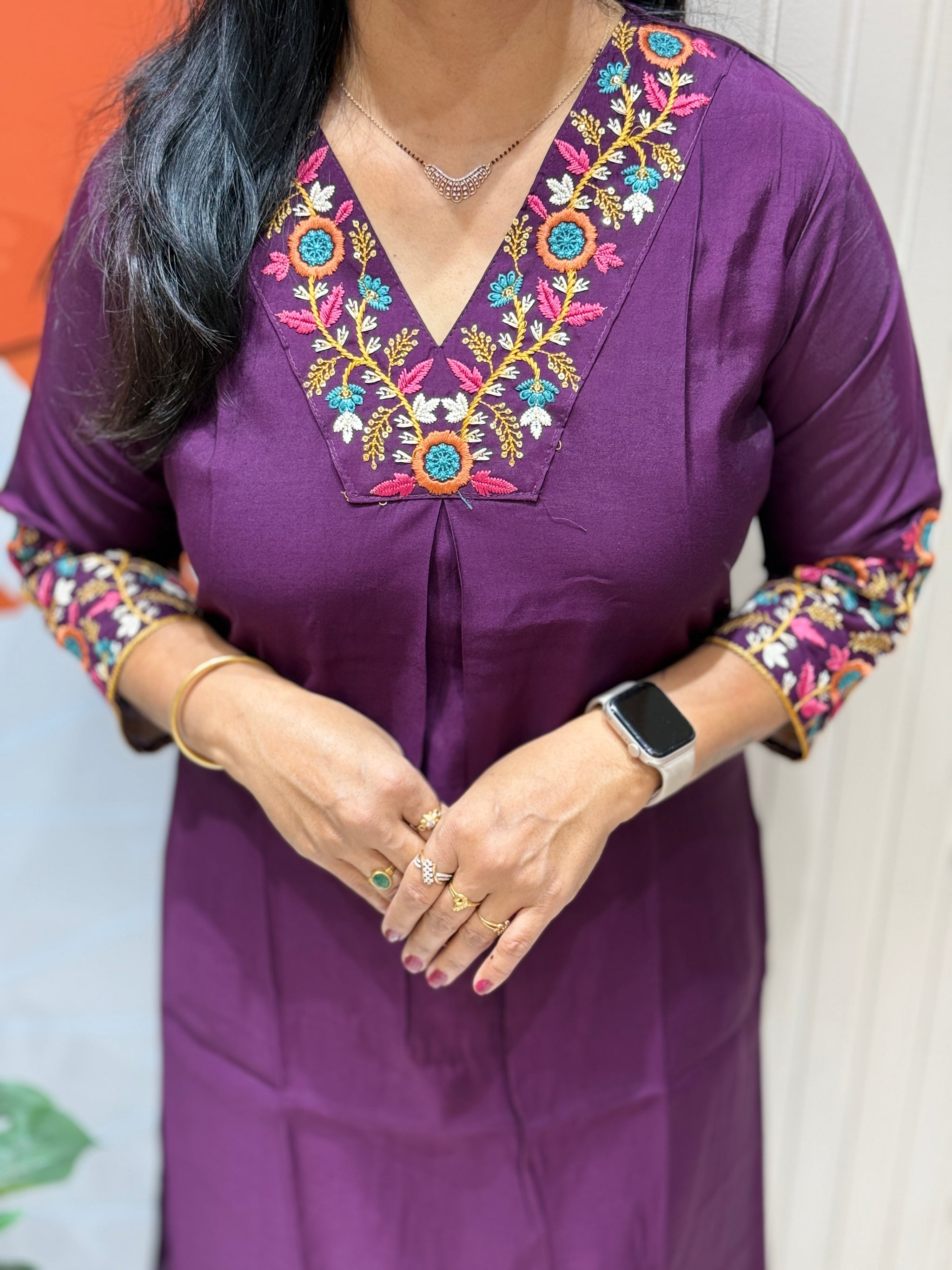 Floral Embroidered V-Neck Straight Cord Set