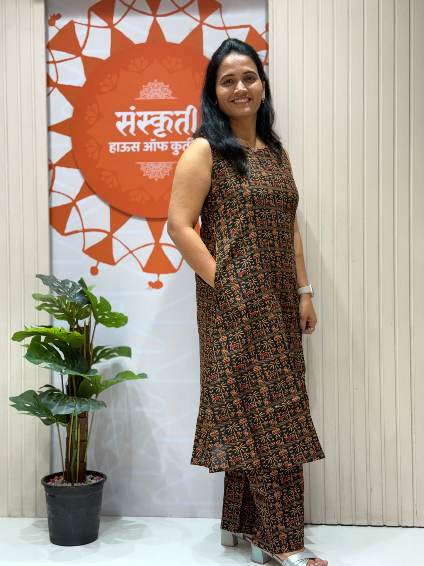 Traditional Ethnic Printed A Line Cord Set